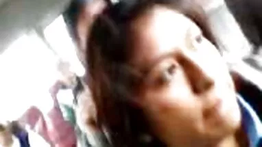 Kıllı ve sıcak bayanlar tuvaleti gizli çekim radikal anne tam