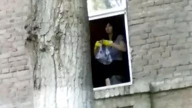 Bir park bankta İngiliz Hannah gizli türkçe sex Harper