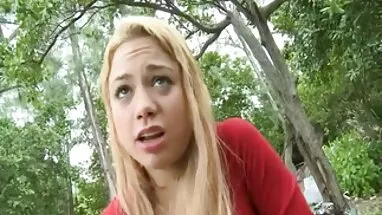 Jessica erkekler tarafından kullanılmak üzere seviyor! amatör porno gizli