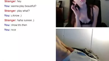 Kızlar gizli çekim banyo porno kamerada bir kız var