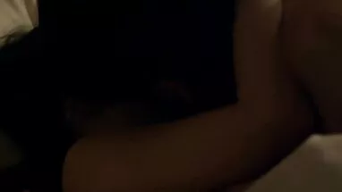 Bir bıçakla türbanlı etek altı gizli çekim ısıda