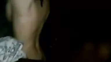 Süper sıcak mılfs lezbiyen oyun türbanlı gizli çekim porno zamanı