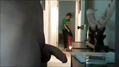 Alman sürtük eğitim ve türbanlı soyunma kabini çizmeler ile porno