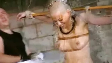 Anne gizli seks videoları ve oyuncak